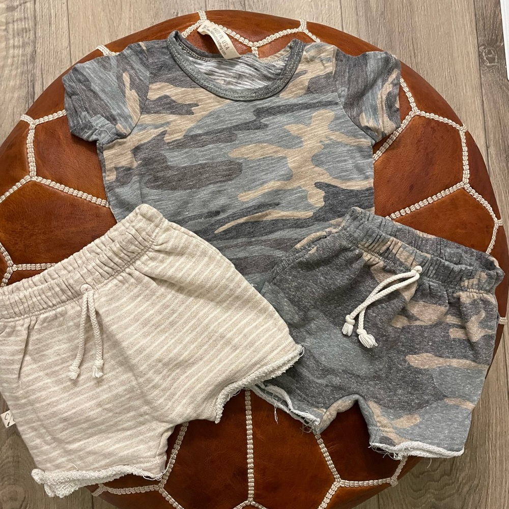 Childhoods Clothing 18-24 mo (fits 12-18 mo) Shirt + 2 Shorts Set
